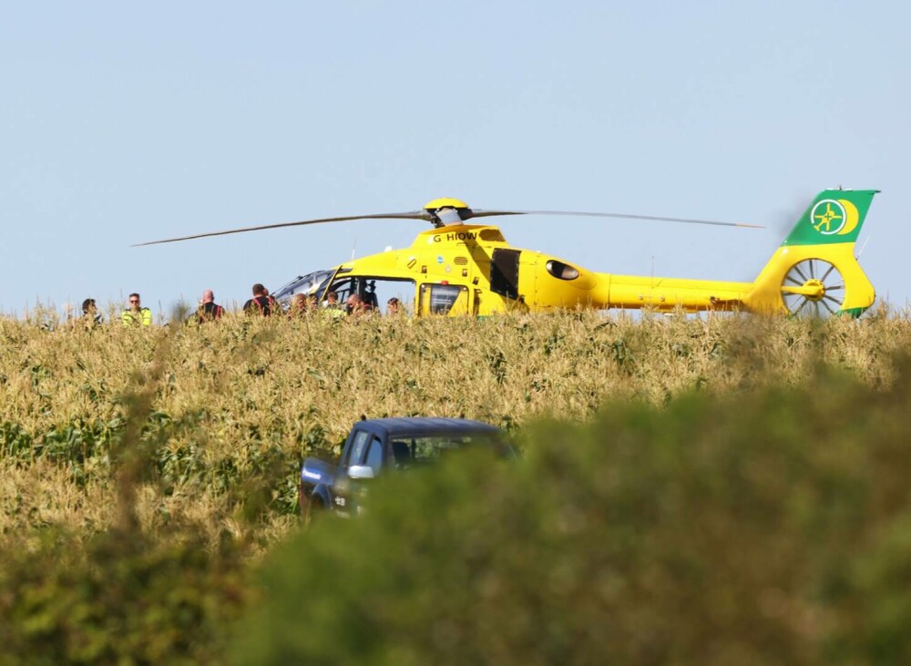 Trei pasageri au murit după ce un elicopter s-a prăbușit pe o insulă britanică, în timpul unei lecții de zbor - Imaginea 2