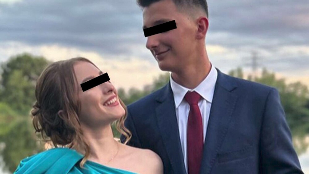 Supraviețuitorul accidentului din Munții Iezer a fost găsit în râpă după 10 ore de la tragedie. Ce le-a spus salvatorilor - Imaginea 3