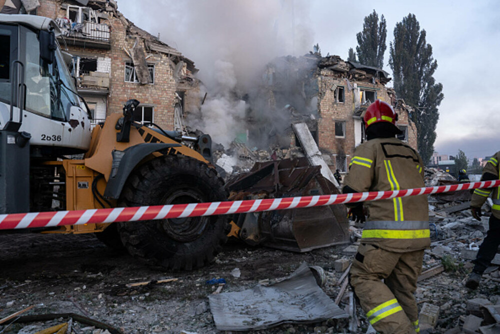 MAE condamnă atacul asupra Kievului: Încă o dovadă flagrantă a dispreţului total al Rusiei faţă de eforturile pentru pace - Imaginea 3