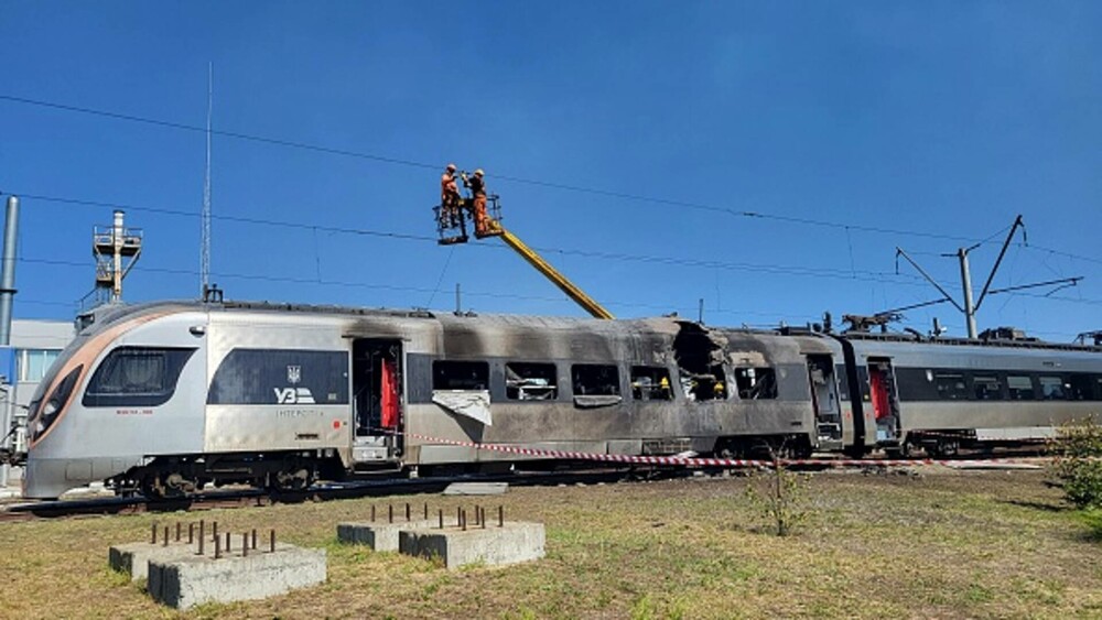 MAE condamnă atacul asupra Kievului: Încă o dovadă flagrantă a dispreţului total al Rusiei faţă de eforturile pentru pace - Imaginea 19