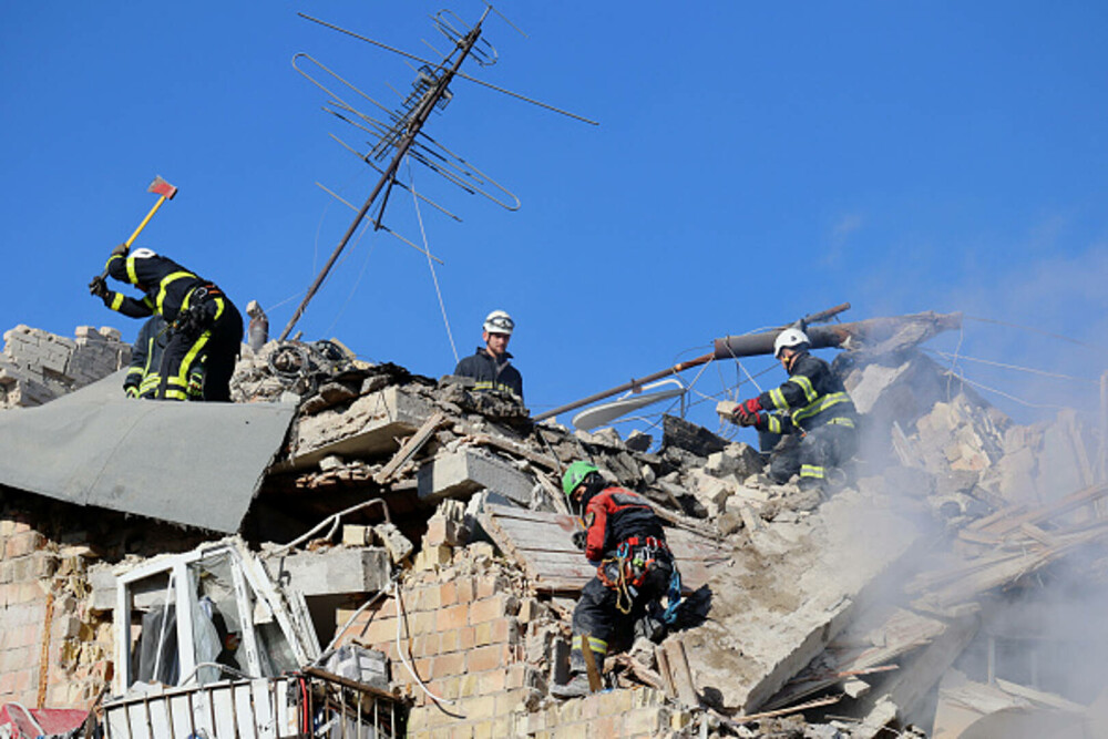 MAE condamnă atacul asupra Kievului: Încă o dovadă flagrantă a dispreţului total al Rusiei faţă de eforturile pentru pace - Imaginea 24