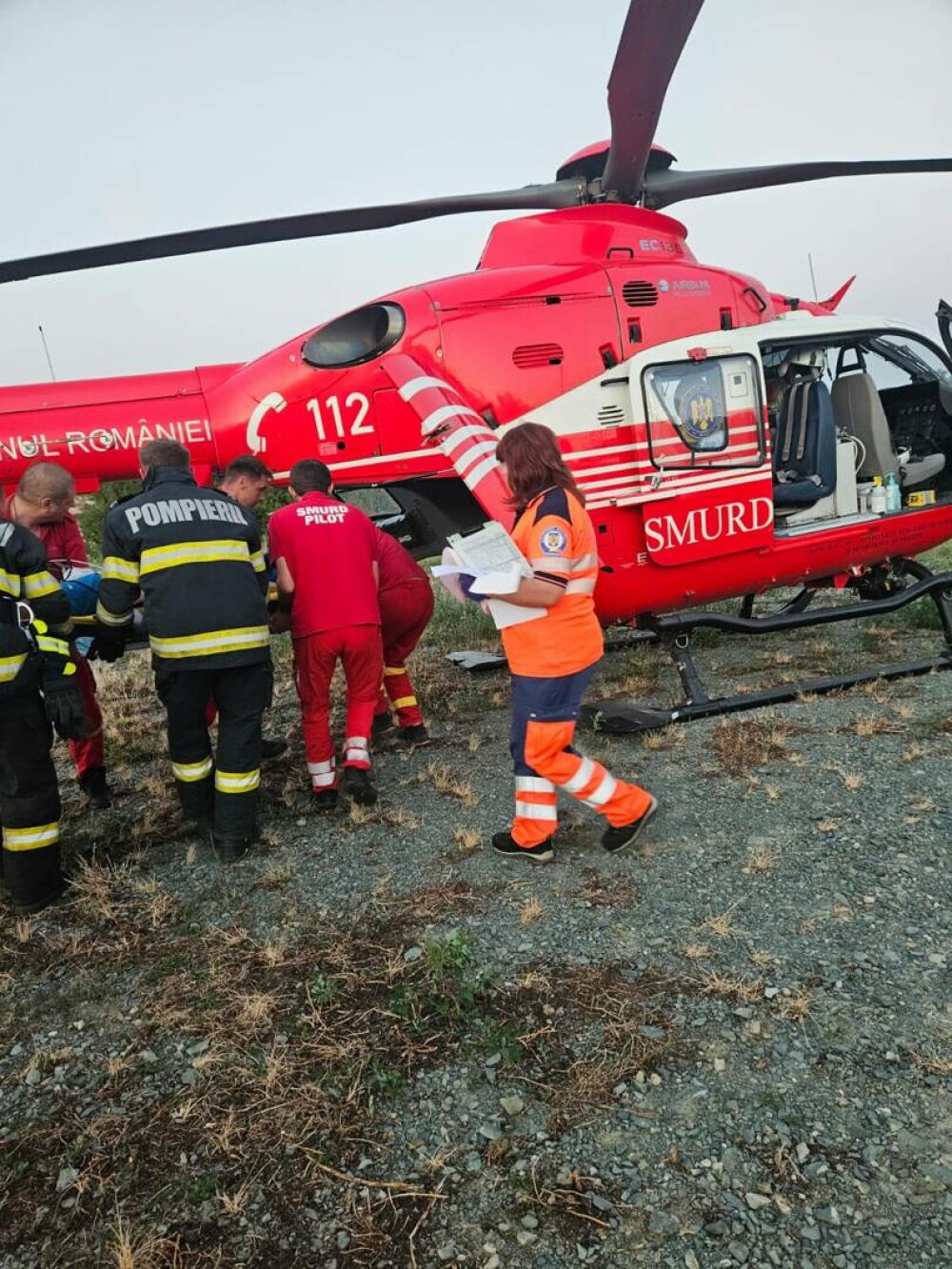 Un copil de 8 ani e în stare gravă după ce a căzut de pe o trotinetă electrică, în Vaslui. A fost găsit de un trecător - Imaginea 1