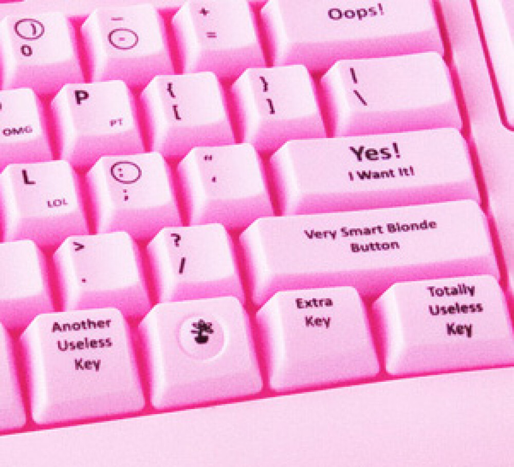 Ultima fita! Tastatura roz pentru calculator! - Imaginea 3