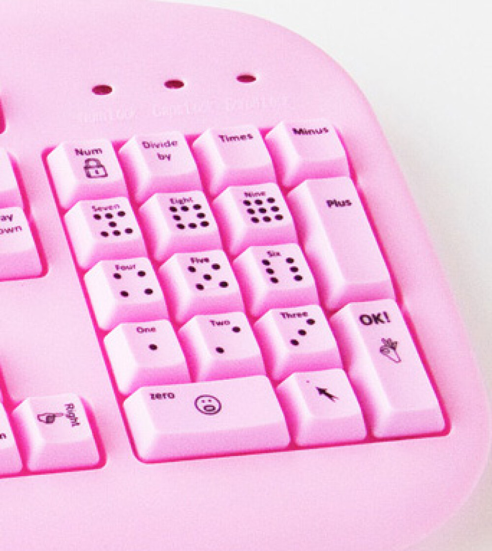Ultima fita! Tastatura roz pentru calculator! - Imaginea 5