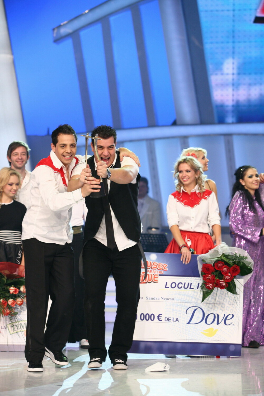 Peste trei milioane de telespectatori au urmarit finala Dansez pentru tine! - Imaginea 11