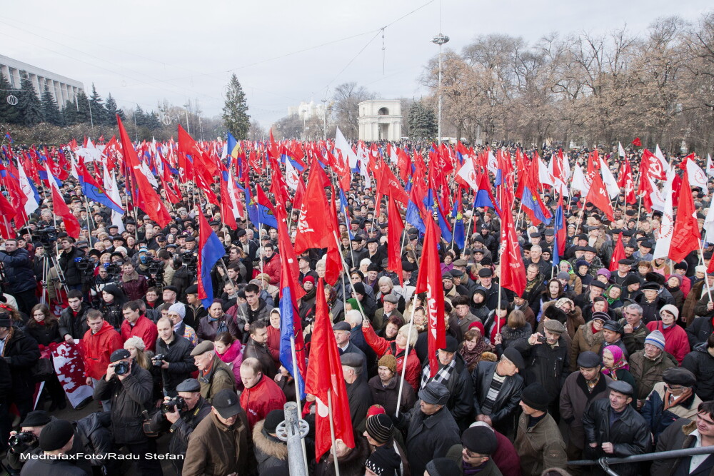 Miting de amploare al Partidului Comunist la Chisinau impotriva Guvernului: peste 15.000 de oameni - Imaginea 1