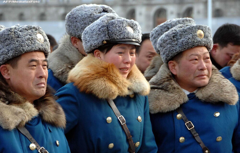 Funeralii grandioase in Coreea de Nord pentru Kim Jong-il. Sute de mii de oameni au plans pe strazi - Imaginea 3