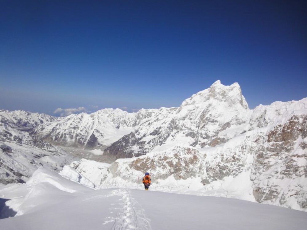 Aventurile alpinistului Horia Colibasanu in Nepal. De ce nu a cucerit varful Kangchenjunga - Imaginea 2