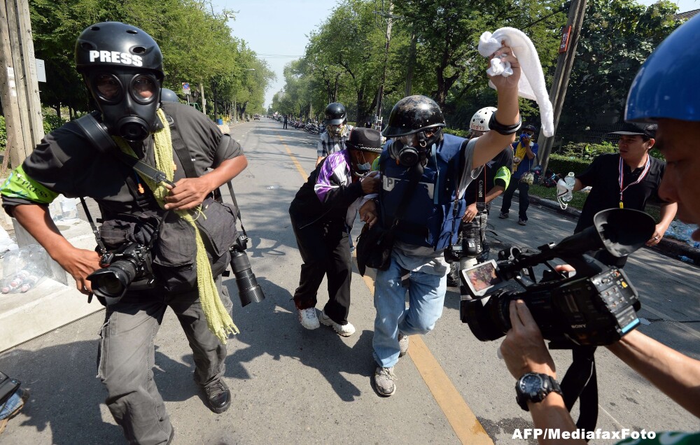 Manifestatii violente in Thailanda pentru demiterea Guvernului. MAE avertizeaza turistii romani - Imaginea 3