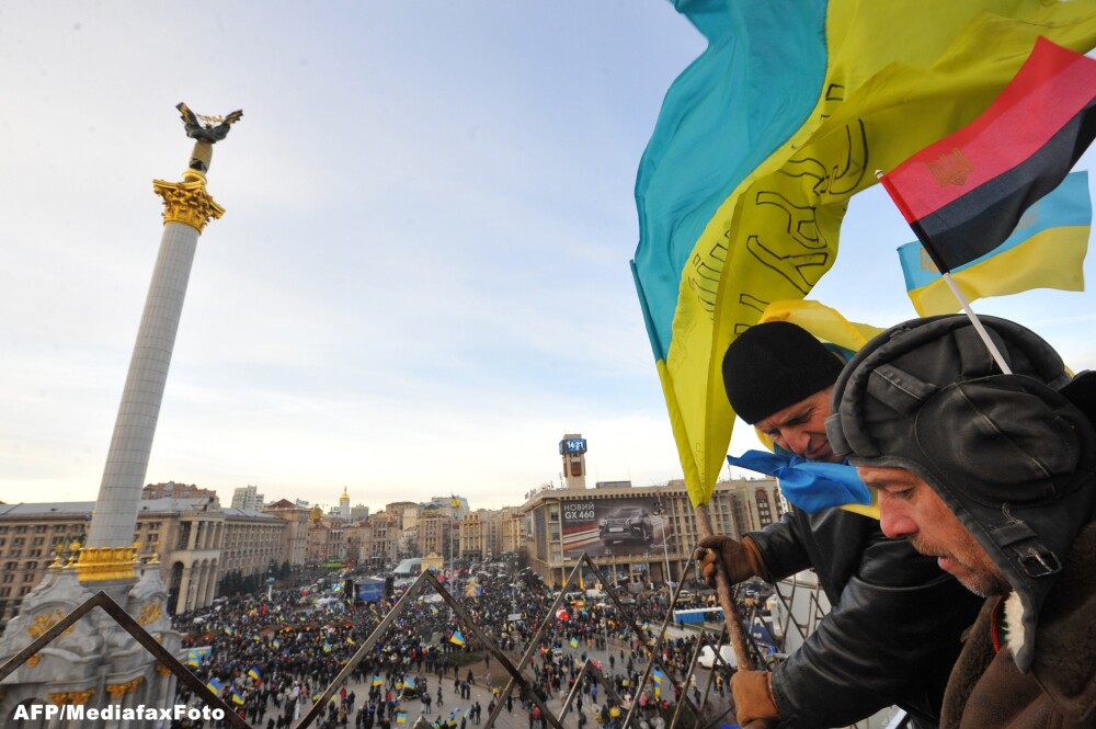 Motiunea de demitere a guvernului din Kiev a cazut, insa opozitia nu renunta la proteste - Imaginea 17
