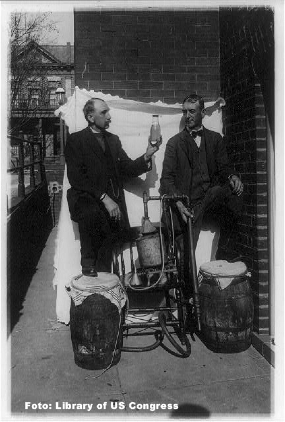 80 de ani de la abolirea Prohibitiei de alcool din SUA. Perioada in care Al Capone a condus Chicago - Imaginea 3