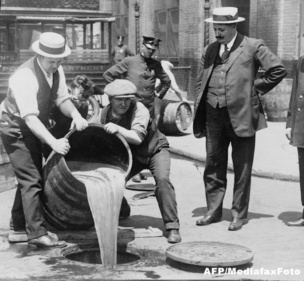 80 de ani de la abolirea Prohibitiei de alcool din SUA. Perioada in care Al Capone a condus Chicago - Imaginea 6