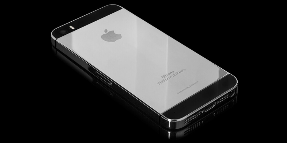 Cum arata iPhone-ul 5S din aur de 24 karate. Costa aproape 4000 de dolari - Imaginea 2
