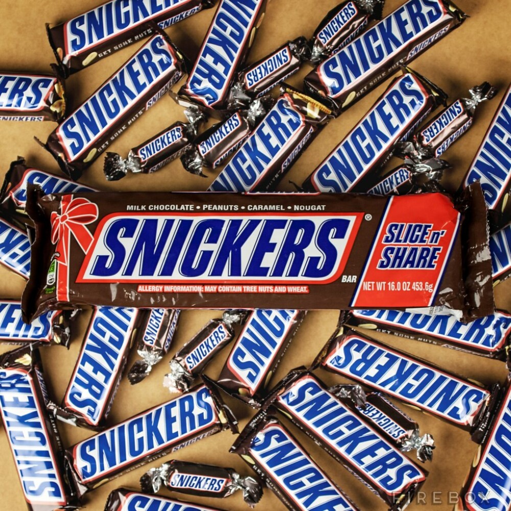 Cum arata cel mai mare baton Snickers din lume, o 