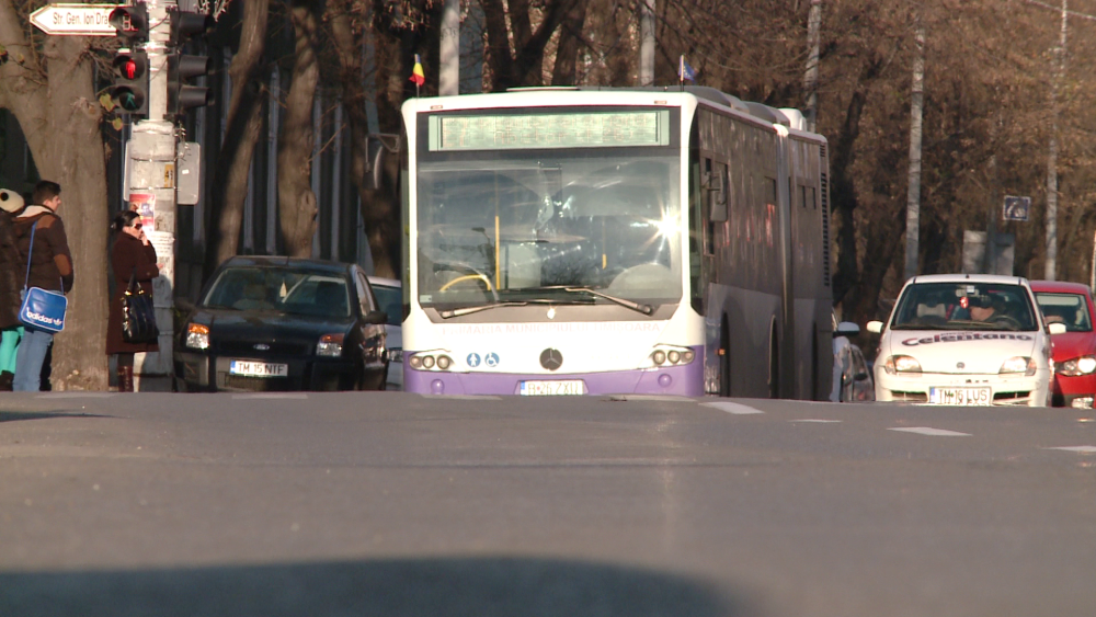 Accident bizar la Timisoara. O tanara si-a pierdut cunostinta dupa o calatorie cu autobuzul - Imaginea 2