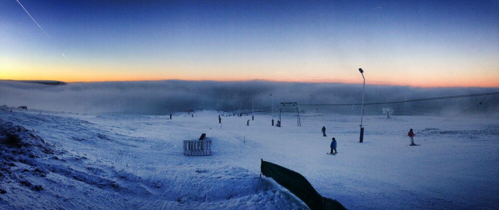Maine este ziua cea mare. Se deschide oficial primul snowpark din Transilvania - Imaginea 3