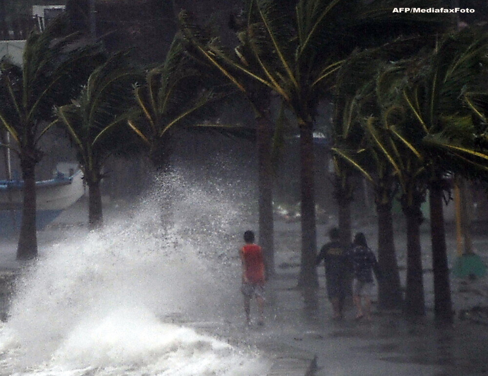 Furia naturii, sub forma taifunului Hagupit: 