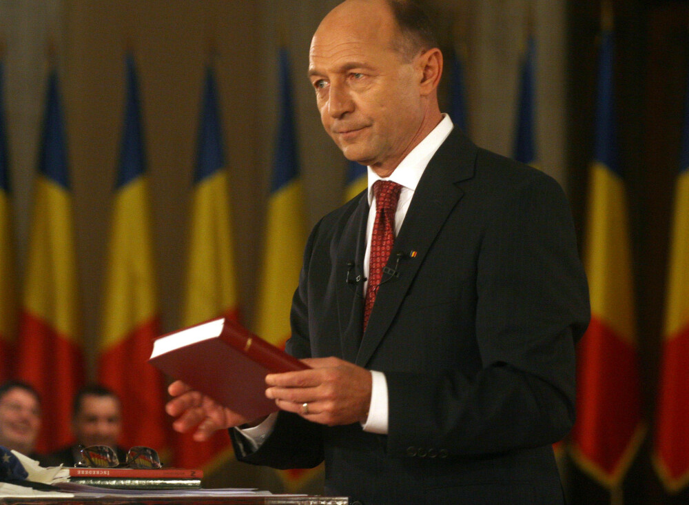 Adio, Cotroceni! Istoria Romaniei in cei 10 ani in care Traian Basescu a fost presedintele 