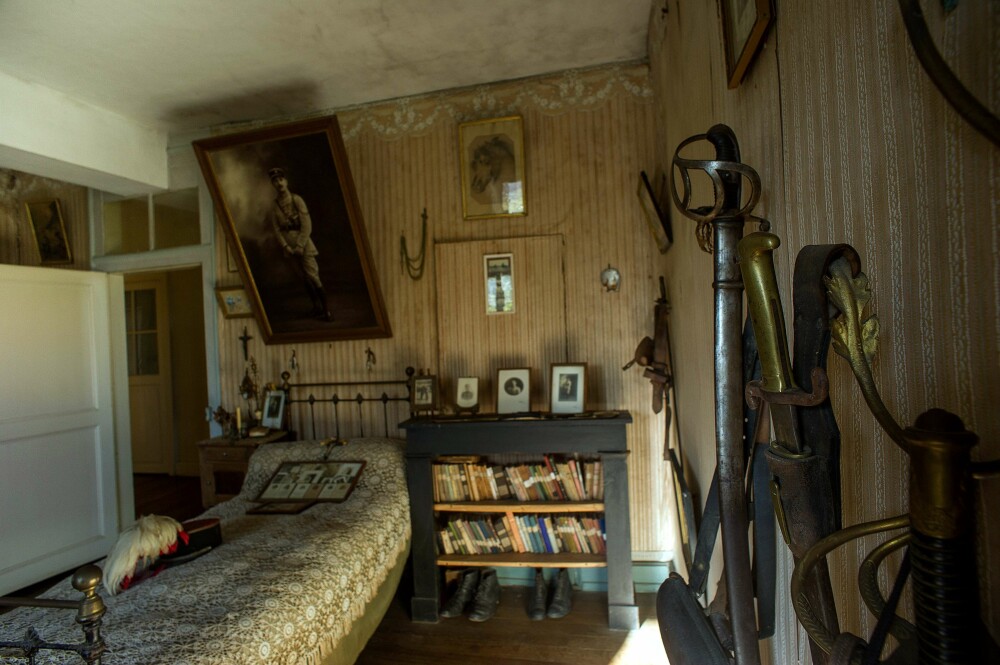 Incursiune in istorie. Cum arata camera unui soldat din Primul Razboi Mondial, nemodificata de 100 de ani - Imaginea 2
