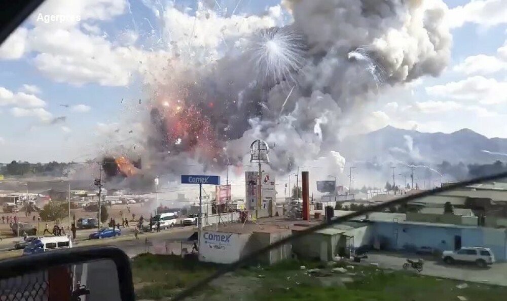 Cel putin 31 morti si 70 de raniti intr-o serie de explozii produse la o piata de artificii din Mexic. FOTO si VIDEO - Imaginea 2