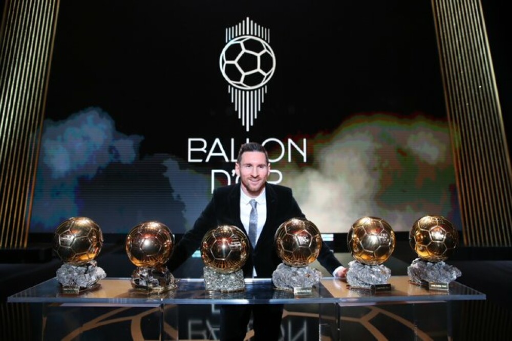 Lionel Messi este câștigătorul Balonului de Aur. Reacția sa după stabilirea noului record - Imaginea 7