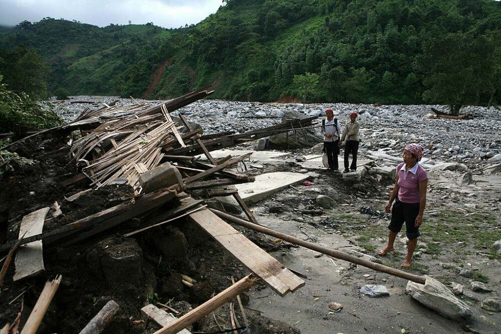 Filipine, devastată de taifun. Peste 200.000 de persoane au fost evacuate - Imaginea 1