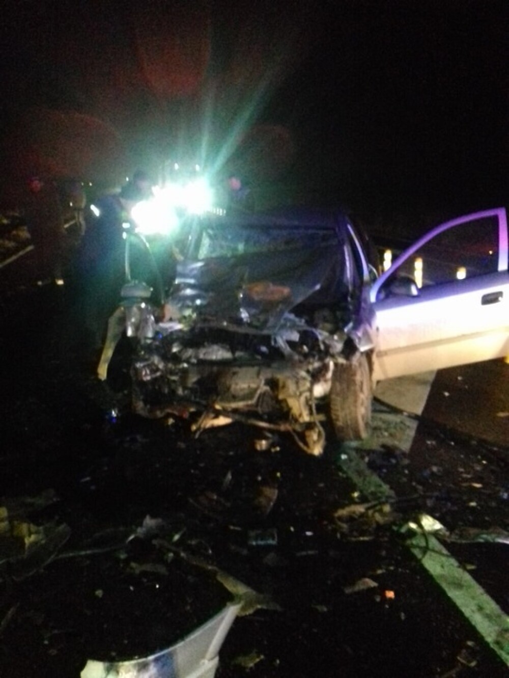 Grav accident în Ialomița. Două mașini au fost distruse complet - Imaginea 3