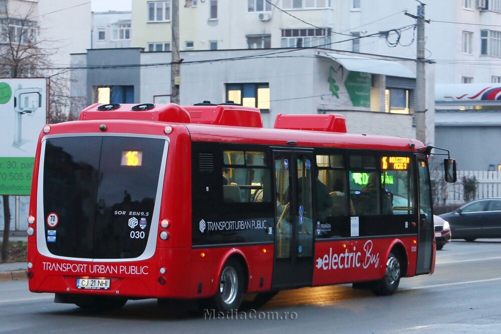 Primul oraş din România în care toate mijloacele de transport în comun sunt electrice - Imaginea 3