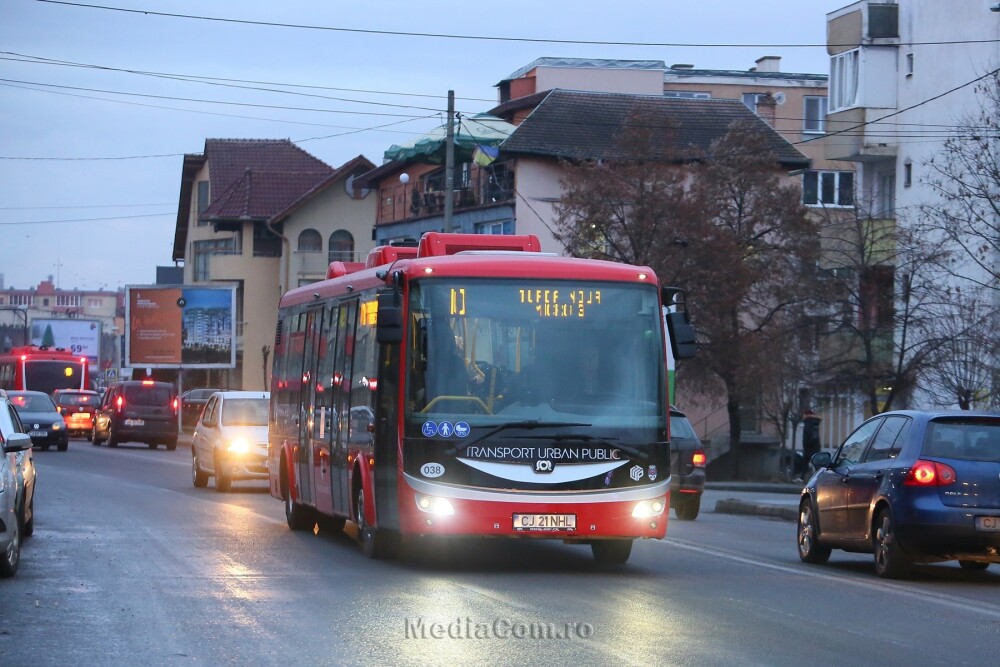 Primul oraş din România în care toate mijloacele de transport în comun sunt electrice - Imaginea 12
