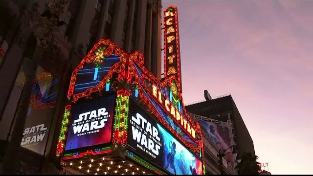Veste importantă pentru fanii Star Wars. A avut loc premiera ultimului episod al seriei - Imaginea 4