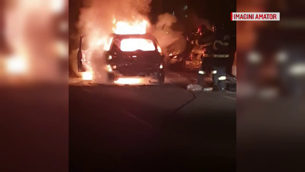 Incendiu în Timișoara, unde o mașină a ars ca o torță. De la ce ar fi izbucnit flăcările - Imaginea 1