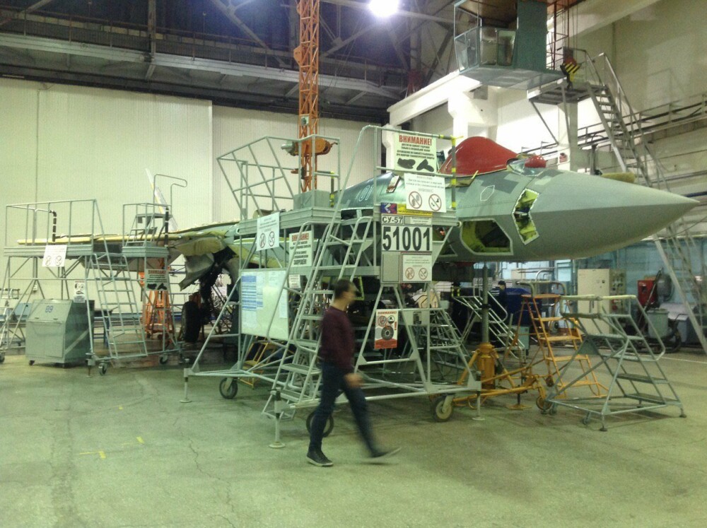 Un avion de vânătoare de ultimă generație al Rusiei s-a prăbușit în timpul testelor - Imaginea 5