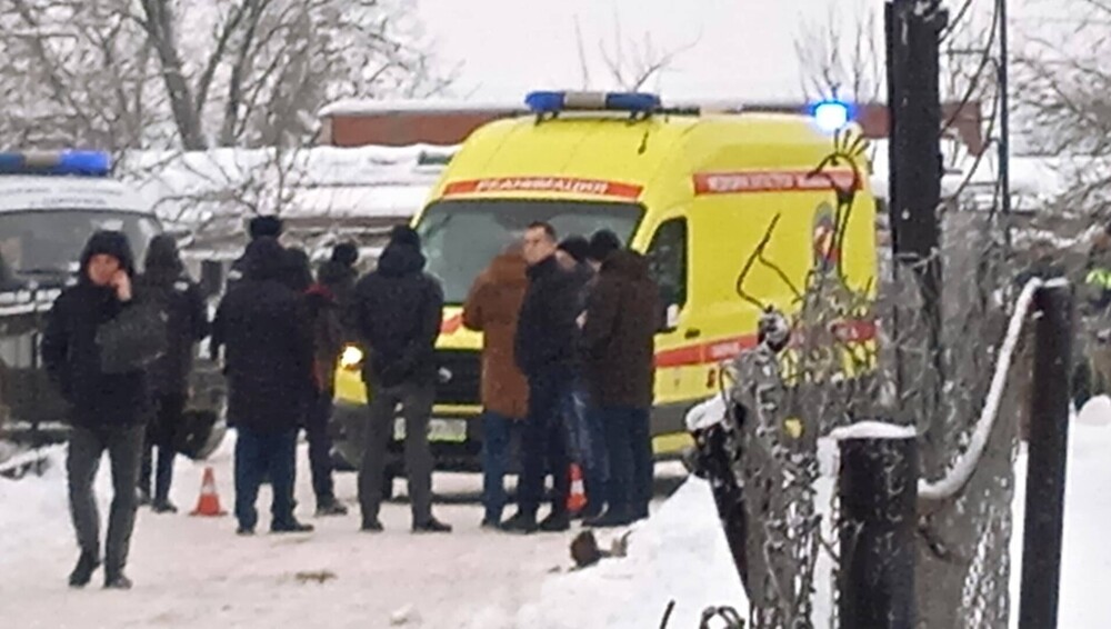 VIDEO. Un adolescent s-a aruncat în aer cu o bombă, la intrarea într-o școală ortodoxă din Rusia - Imaginea 3