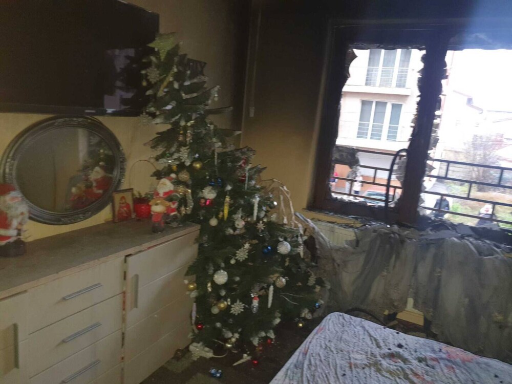 Doi adolescenți au fost audiați în cazul incendiului devastator din Constanța. Unul a fost reținut - Imaginea 3