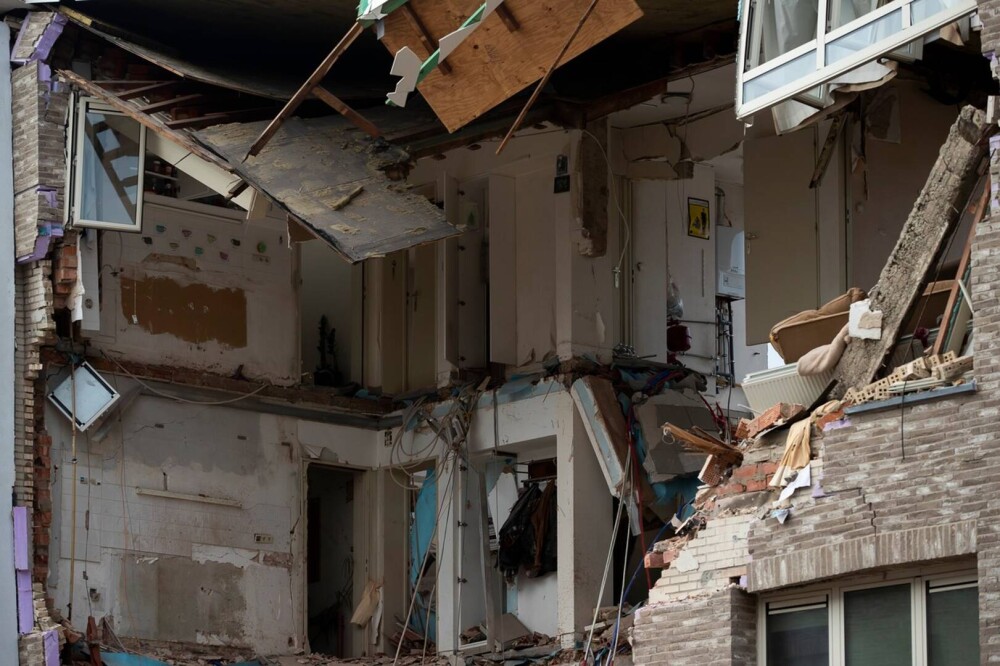 FOTO. O explozie puternică a distrus o clădire din Belgia. Opt persoane sunt date dispărute - Imaginea 3