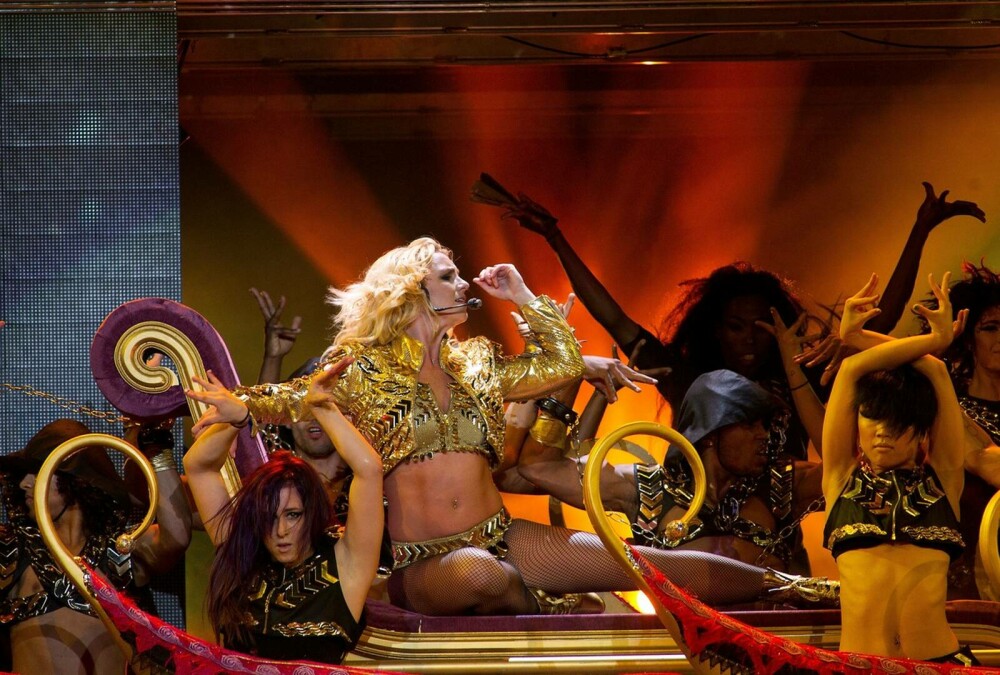 Britney Spears a împlinit 41 de ani. Artista ar vrea să lanseze un album „de răzbunare” GALERIE FOTO - Imaginea 12