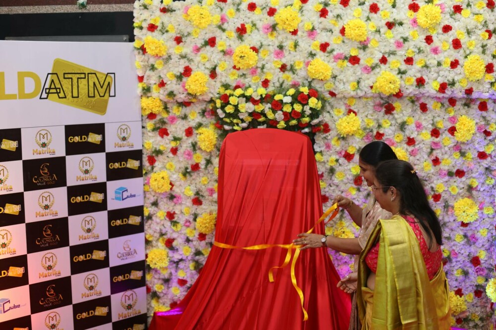 Un ATM care distribuie monede de aur a fost inaugurat în India - Imaginea 3