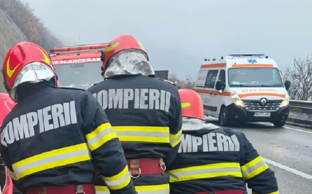 Un tânăr și socrul lui au murit într-un accident cumplit, în apropiere de Porțile de Fier 1 - Imaginea 3