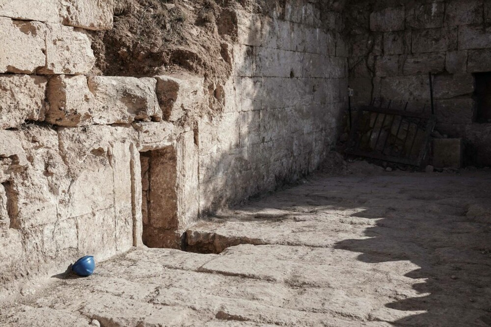 Arheologii au făcut noi descoperiri la mormântul Salomeei, moașa care a asistat la nașterea lui Isus. Ce au găsit | FOTO - Imaginea 2