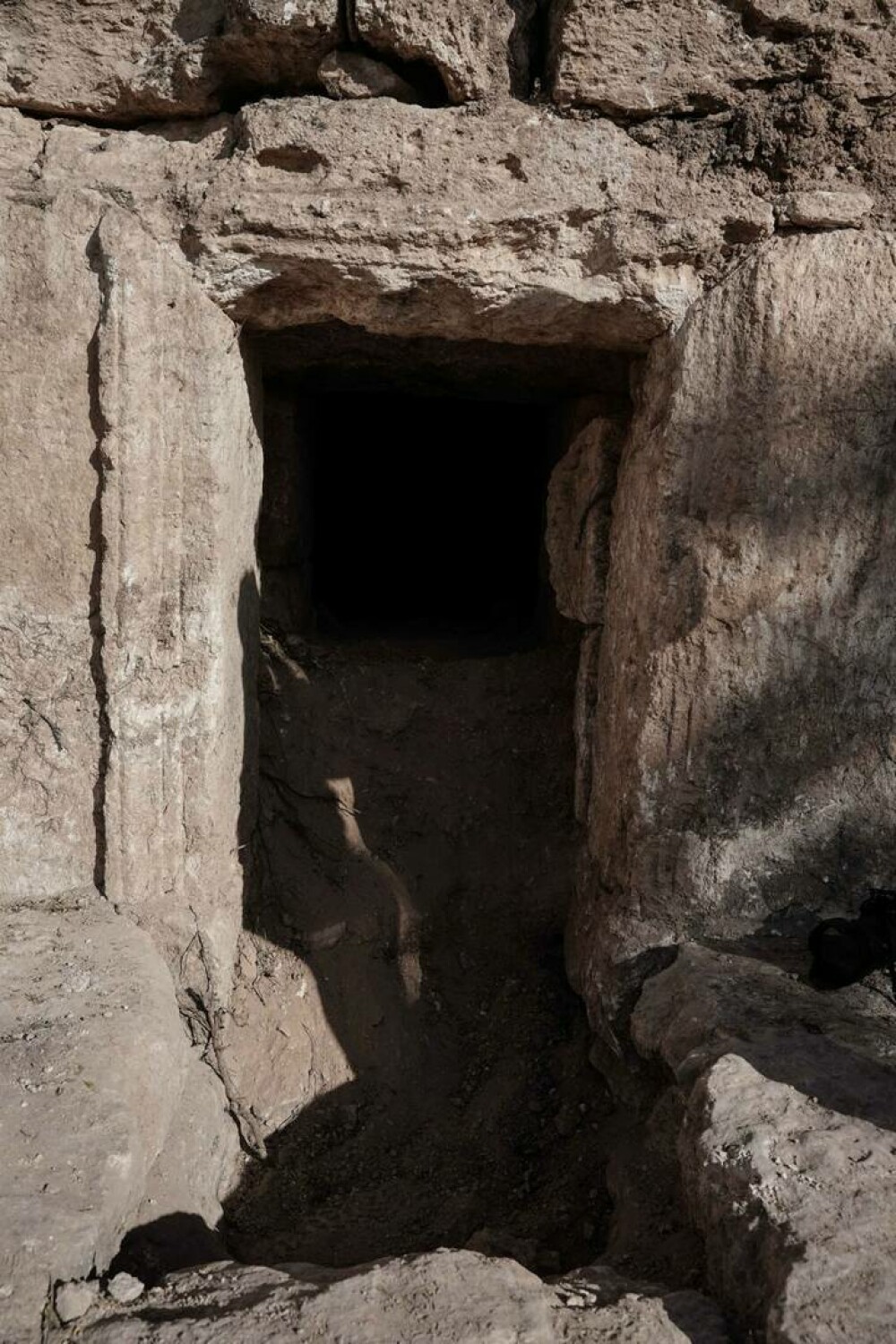 Arheologii au făcut noi descoperiri la mormântul Salomeei, moașa care a asistat la nașterea lui Isus. Ce au găsit | FOTO - Imaginea 4