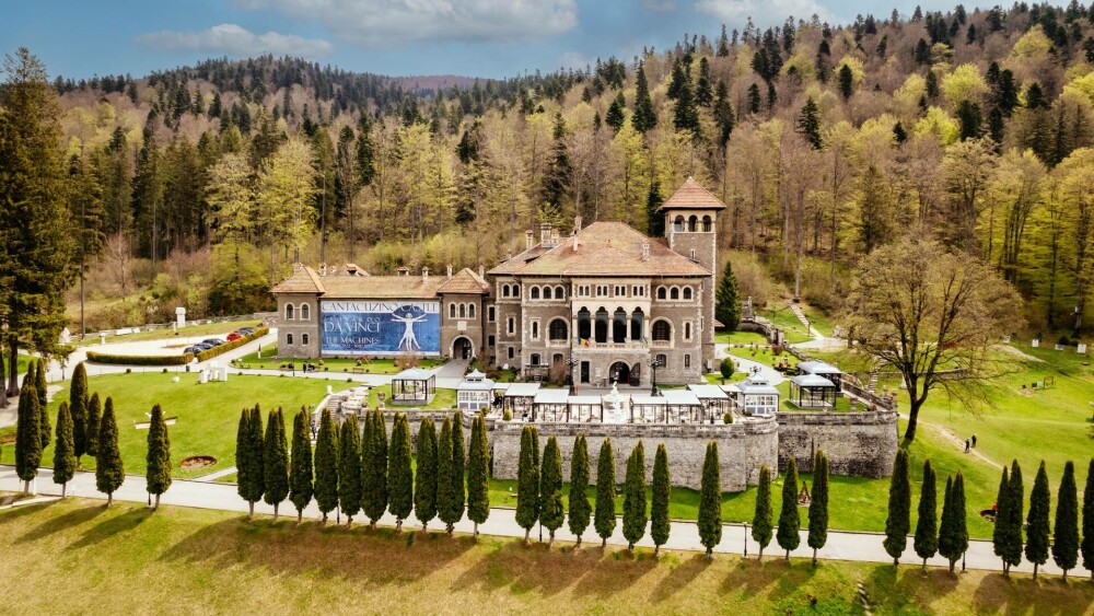 Castelul Cantacuzino din Bușteni a ajuns în presa internațională, după ce a apărut în serialul Wednesday | GALERIE FOTO - Imaginea 14