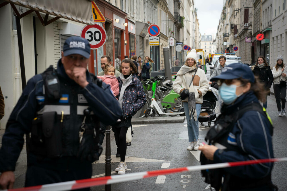 Suspectul atacului armat din Paris a declarat când a fost arestat că a acţionat în acest mod pentru că este „rasist” - Imaginea 6