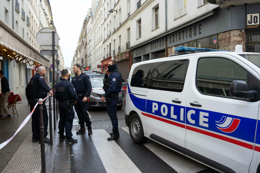 Suspectul atacului armat din Paris a declarat când a fost arestat că a acţionat în acest mod pentru că este „rasist” - Imaginea 8