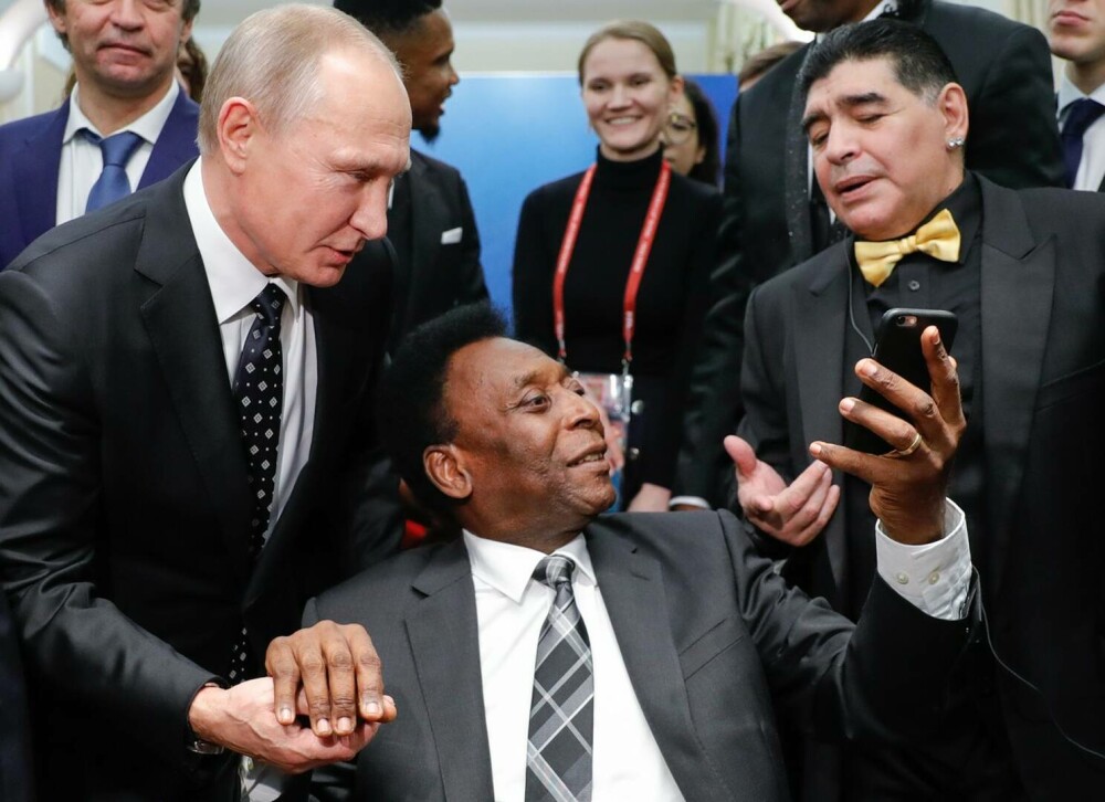 Vladimir Putin a transmis condoleanțe după moartea lui Pele: Voi avea pentru totdeauna cele mai bune amintiri despre el FOTO - Imaginea 5