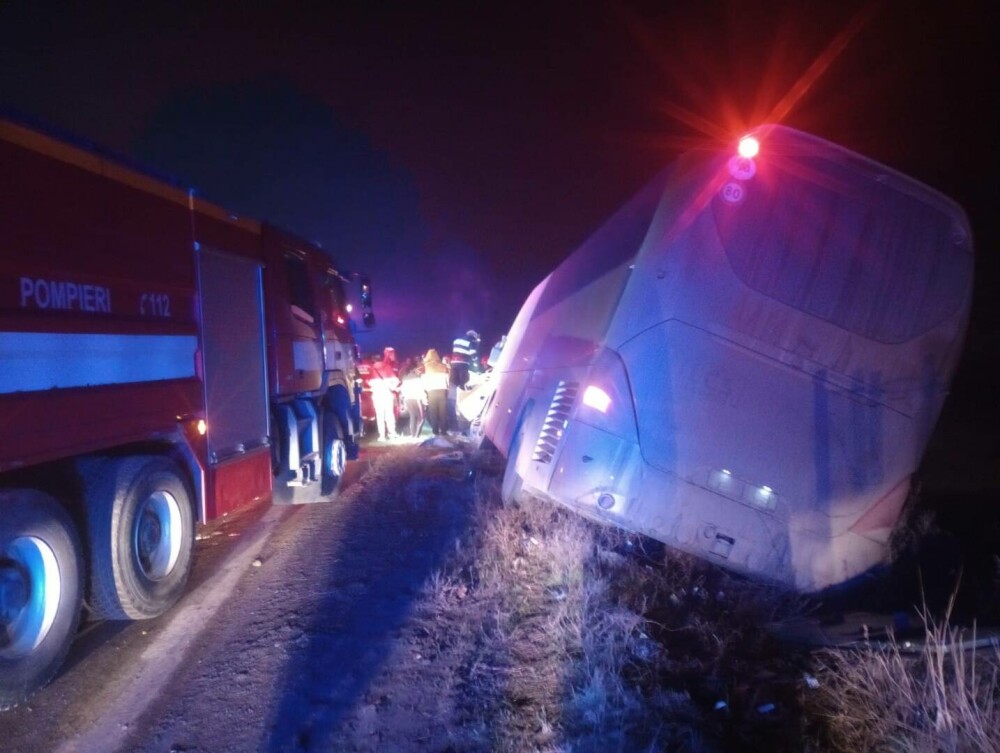 Accident grav între un autobuz și o mașină, în Iași. Șoferul mort glumea pe seama condusului agresiv GALERIE FOTO - Imaginea 2
