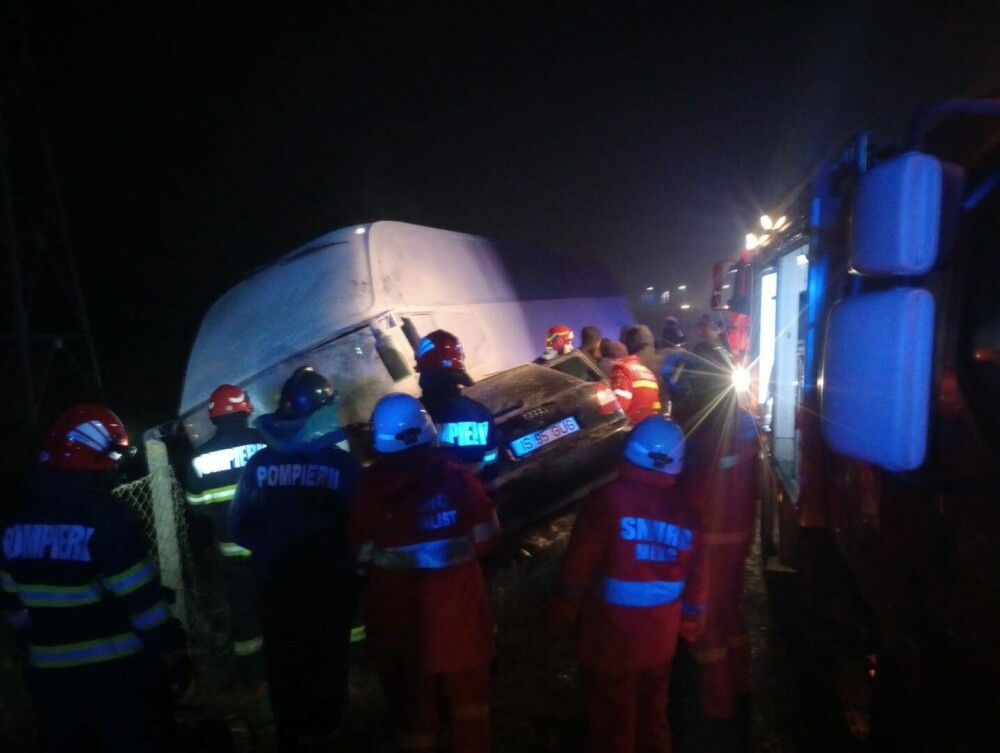 Accident grav între un autobuz și o mașină, în Iași. Șoferul mort glumea pe seama condusului agresiv GALERIE FOTO - Imaginea 3