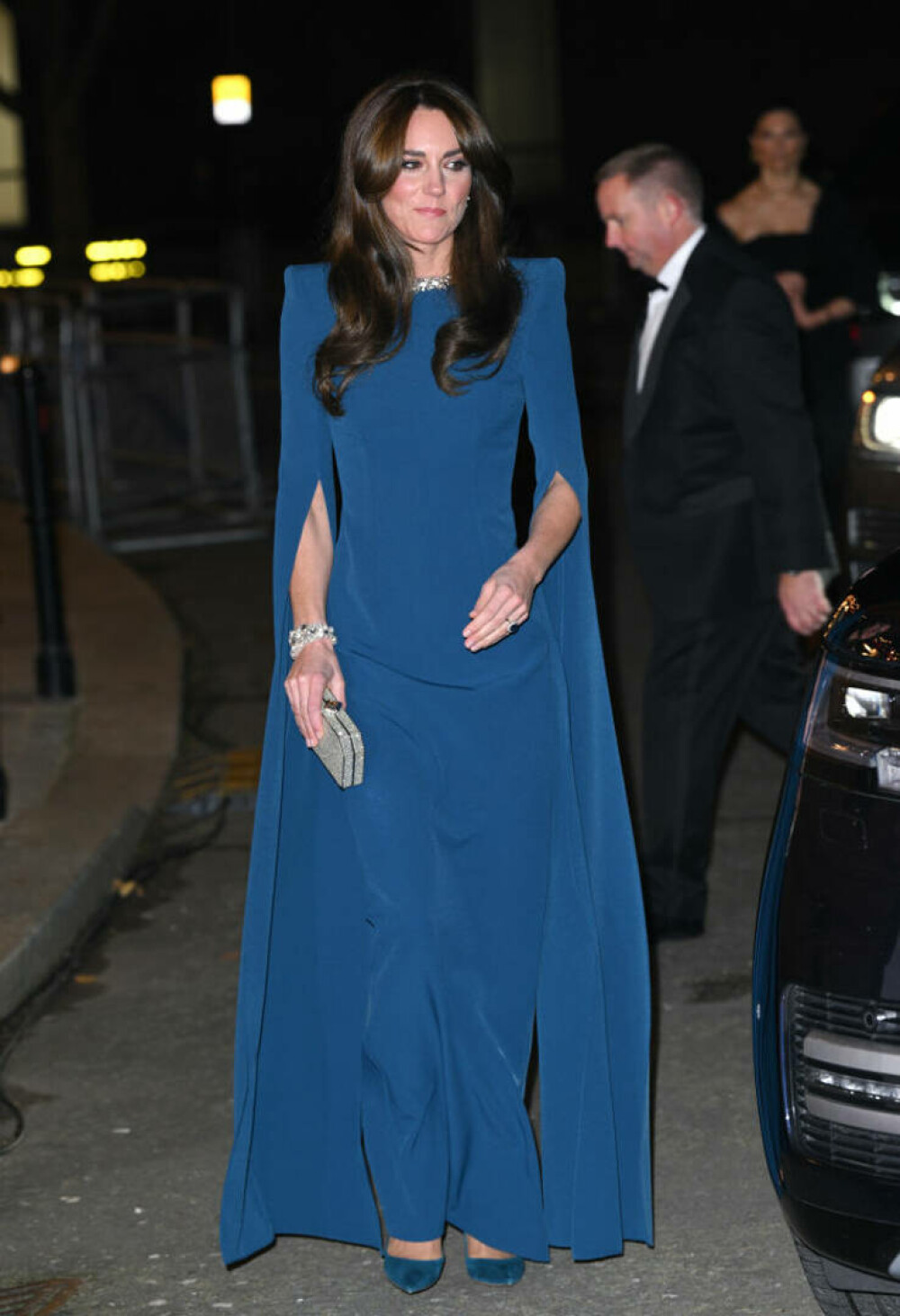 William și Kate au strălucit la Royal Variety Performance 2023. Prințesa de Wales a șocat cu rochia ei albastră | FOTO - Imaginea 39