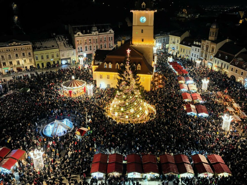 Târgul de Crăciun de la Brașov. Când se deschide, ce va cuprinde și tot ce trebuie să știi despre eveniment - Imaginea 1