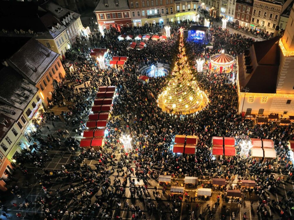 Târgul de Crăciun de la Brașov. Când se deschide, ce va cuprinde și tot ce trebuie să știi despre eveniment - Imaginea 2