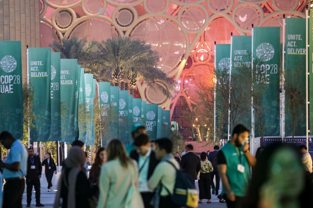 Acord istoric la COP28 Dubai. Țările lumii au decis: „Este începutul sfârşitului energiilor fosile” | GALERIE FOTO - Imaginea 4